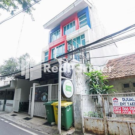 Eascot Hotel Mitra Reddoorz 자카르타 외부 사진