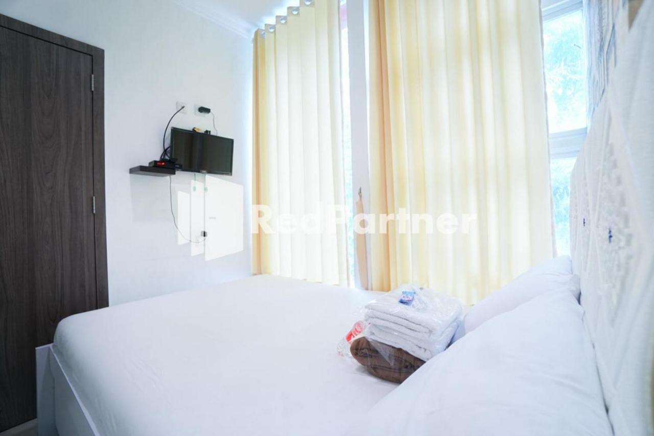 Eascot Hotel Mitra Reddoorz 자카르타 외부 사진